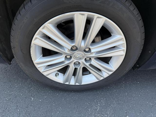 used 2015 Lexus ES 350 car, priced at $14,998