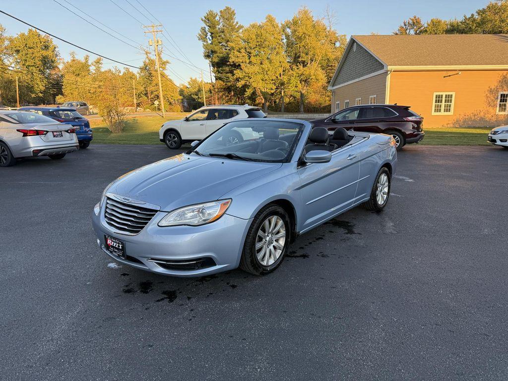 used 2012 Chrysler 200 car, priced at $8,995
