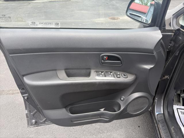 used 2008 Kia Rondo car, priced at $5,995