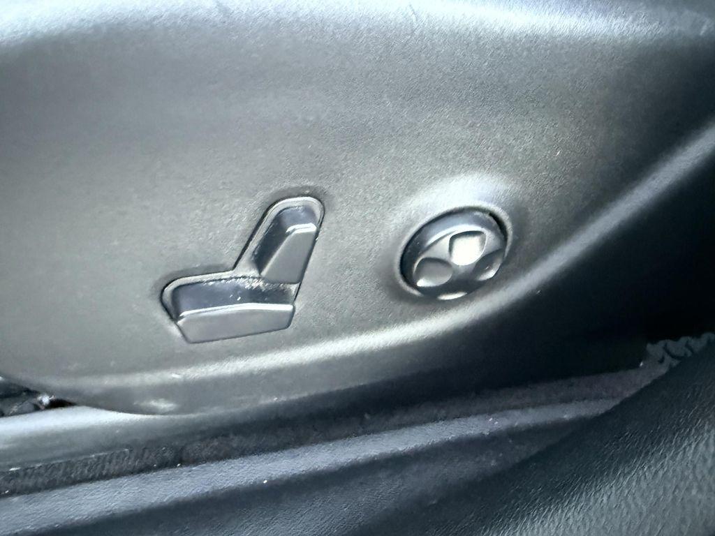 used 2016 Jeep Cherokee car, priced at $13,995