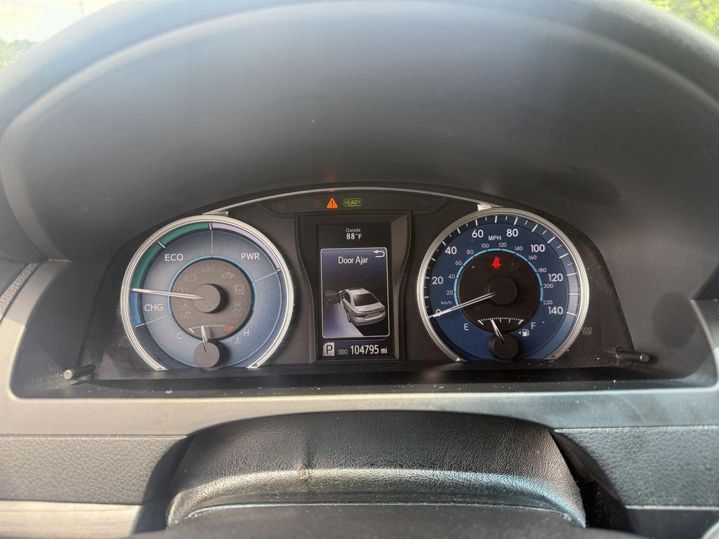 used 2015 Toyota Camry Hybrid car, priced at $12,925
