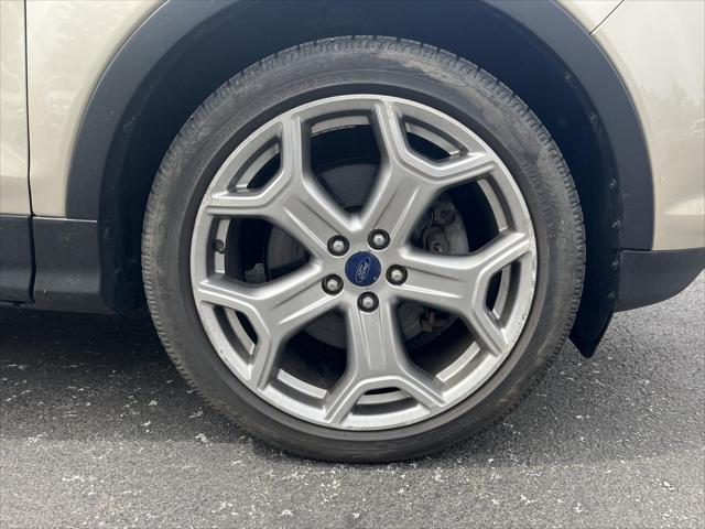 used 2017 Ford Escape car, priced at $12,998