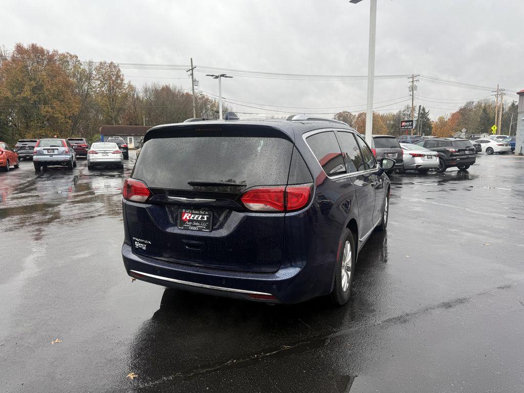 used 2019 Chrysler Pacifica car, priced at $17,993