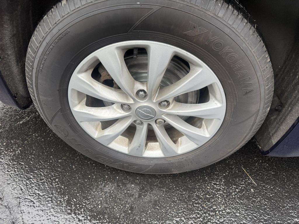 used 2019 Chrysler Pacifica car, priced at $17,993