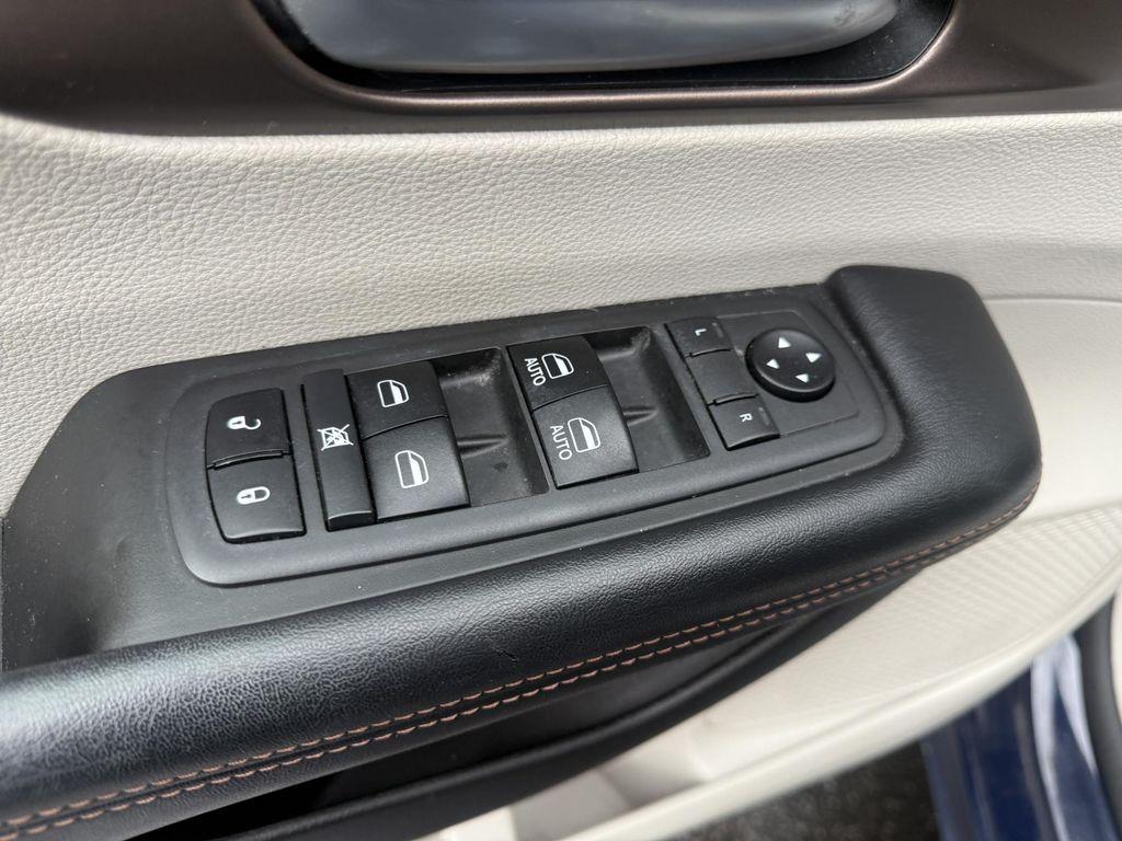 used 2019 Chrysler Pacifica car, priced at $17,993