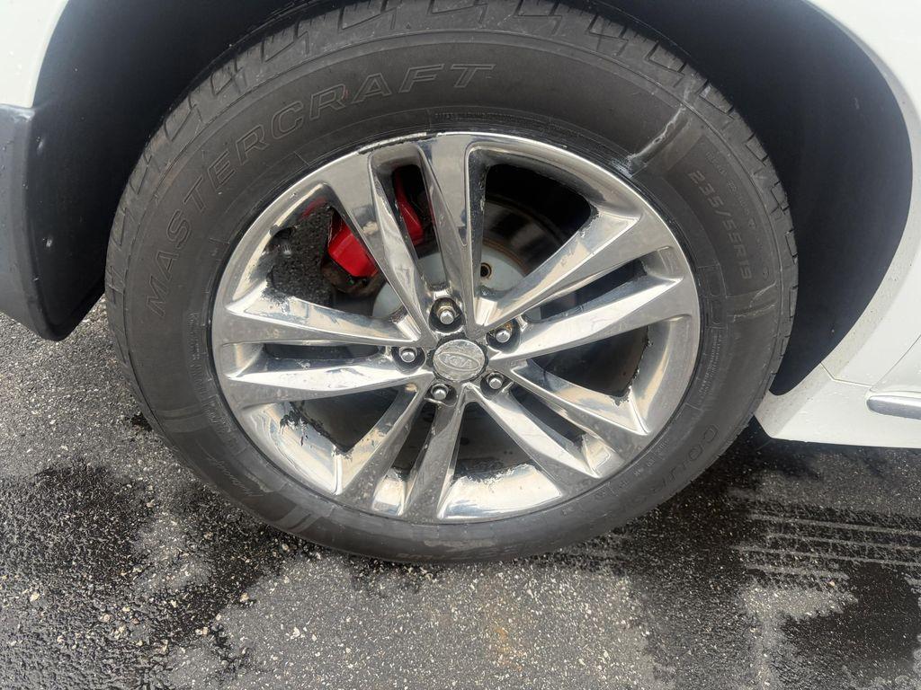 used 2014 Kia Sorento car, priced at $10,995