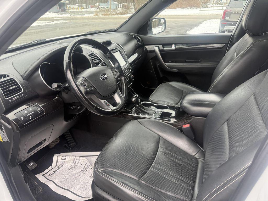 used 2014 Kia Sorento car, priced at $10,995