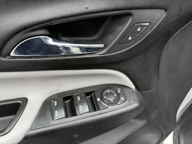 used 2020 Chevrolet Equinox car, priced at $15,800
