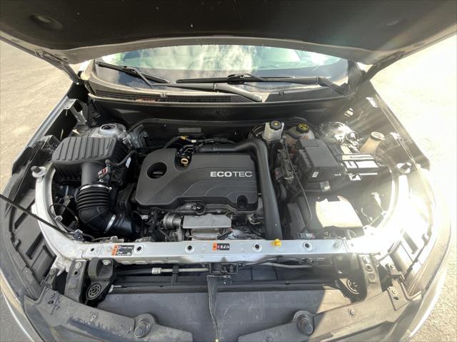 used 2020 Chevrolet Equinox car, priced at $15,800