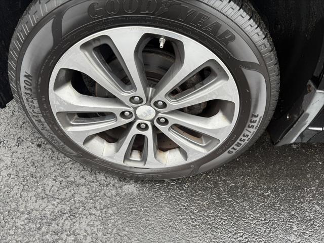 used 2014 Kia Sorento car, priced at $9,995