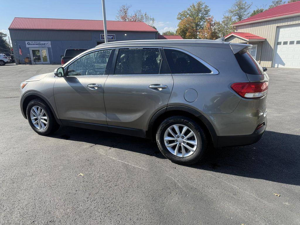 used 2017 Kia Sorento car, priced at $11,997