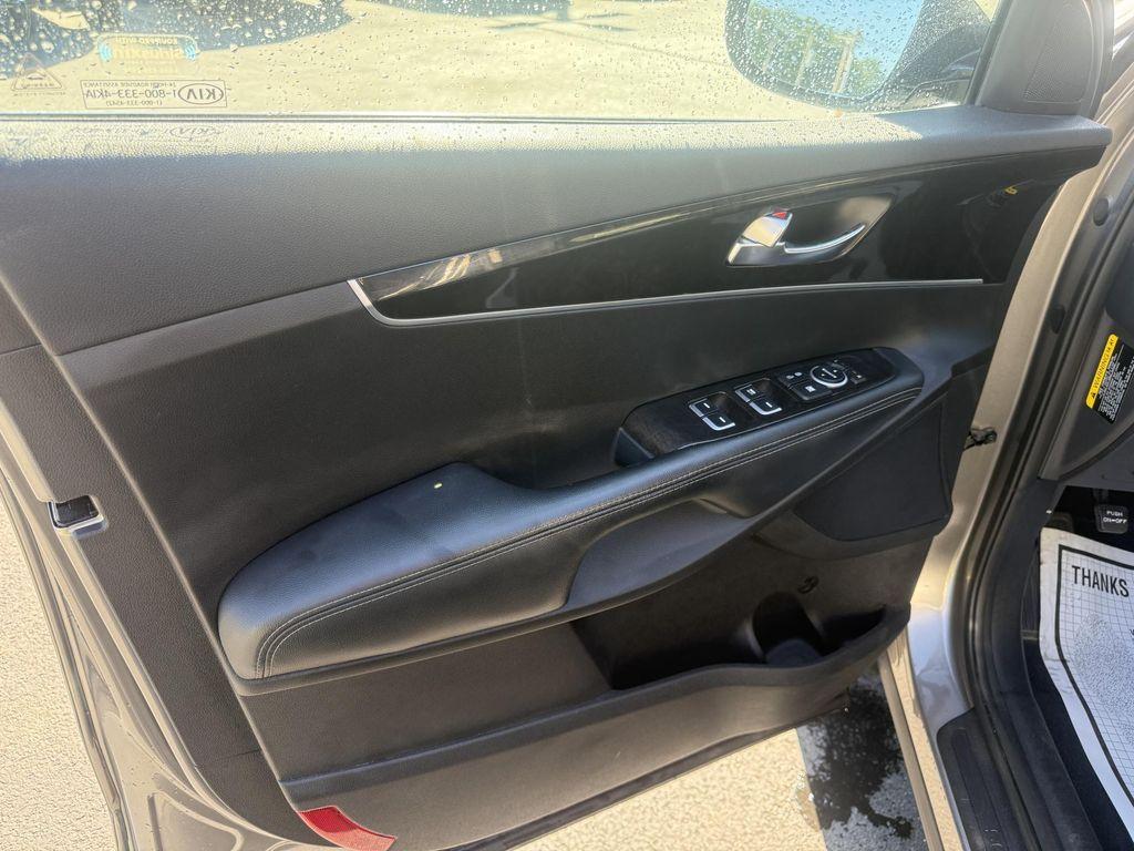 used 2017 Kia Sorento car, priced at $11,997