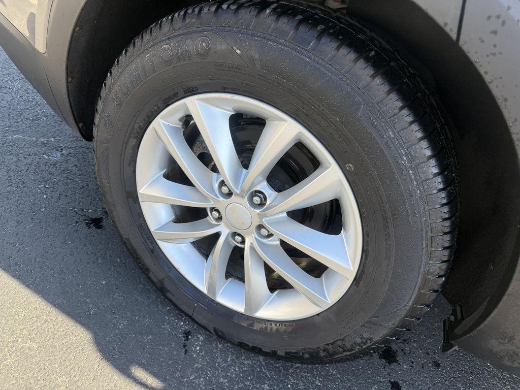 used 2017 Kia Sorento car, priced at $11,997