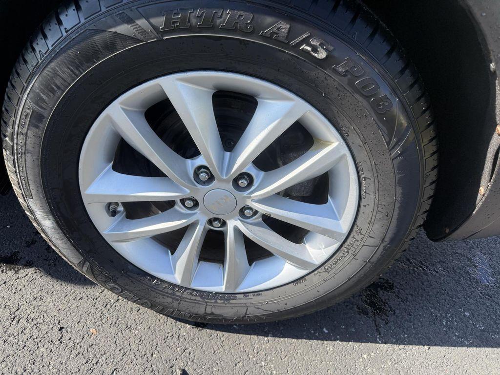 used 2017 Kia Sorento car, priced at $11,997