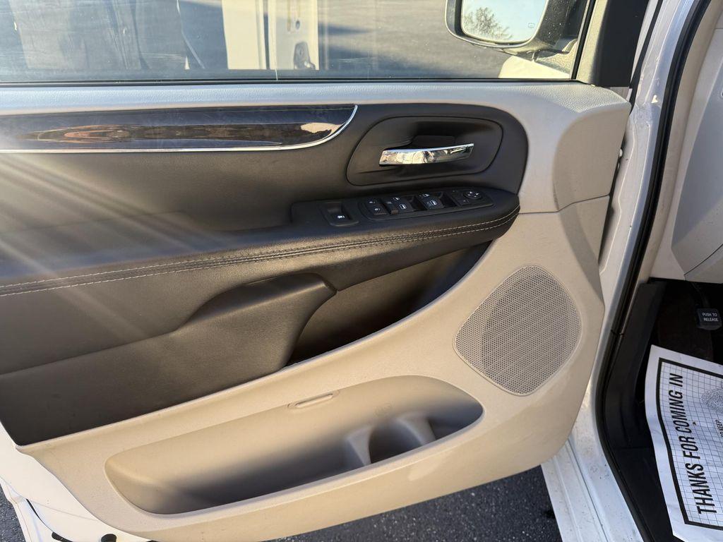 used 2015 Chrysler Town & Country car, priced at $9,995