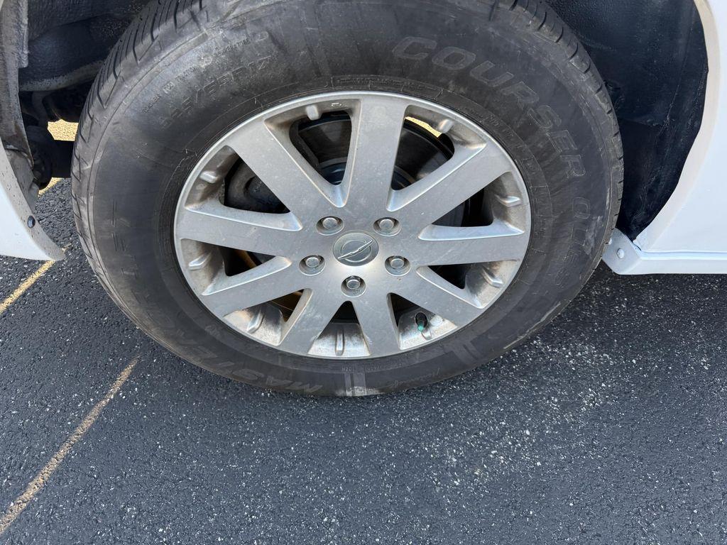 used 2015 Chrysler Town & Country car, priced at $9,995