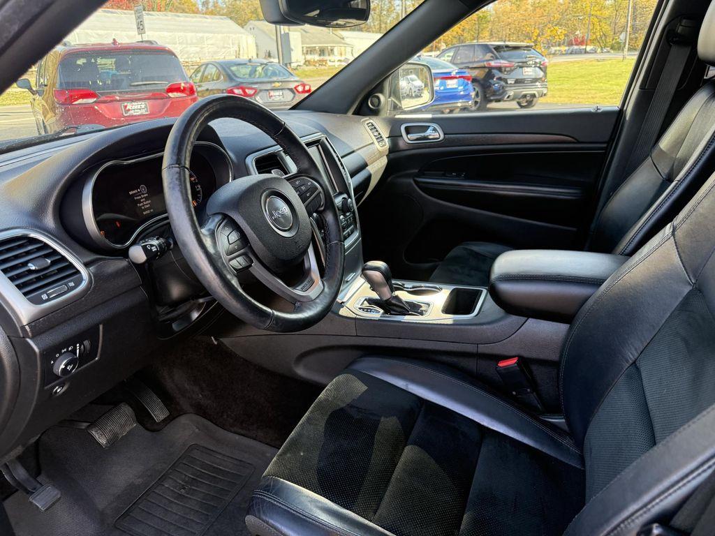 used 2017 Jeep Grand Cherokee car, priced at $15,893