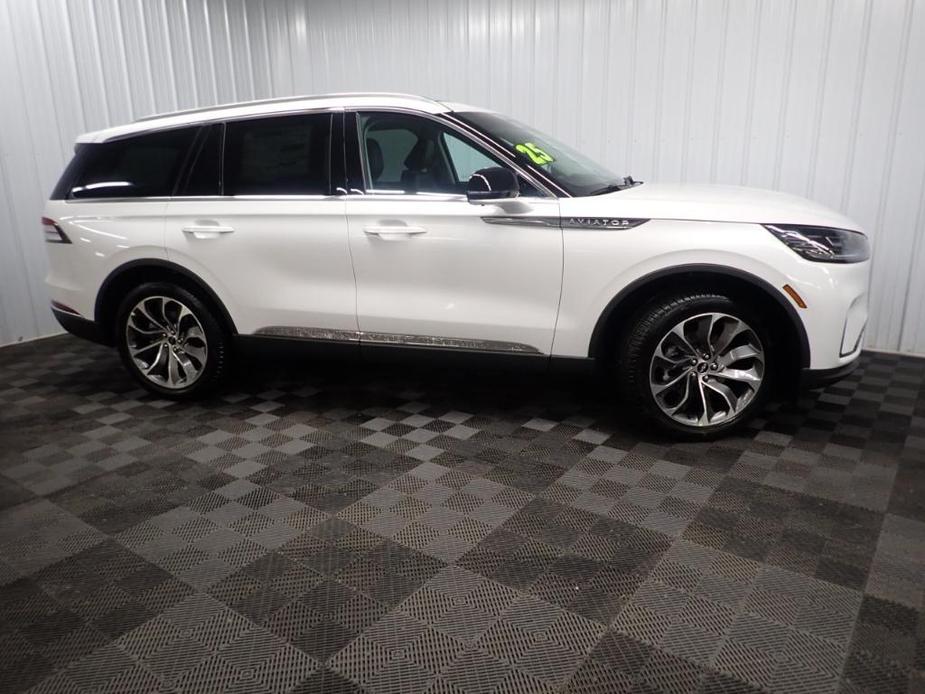 new 2025 Lincoln Aviator car, priced at $68,999