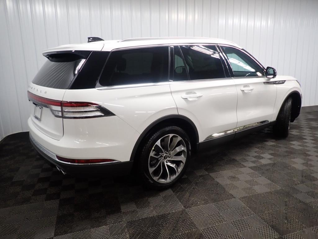 new 2025 Lincoln Aviator car, priced at $66,999