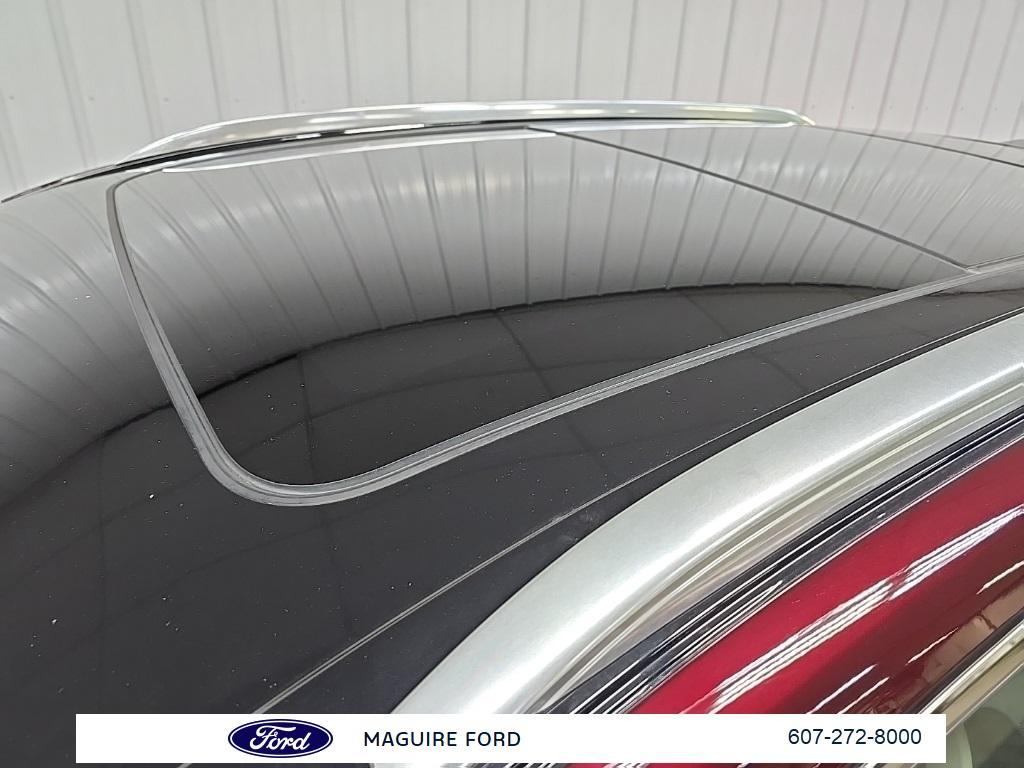 used 2021 Lincoln Nautilus car, priced at $26,999