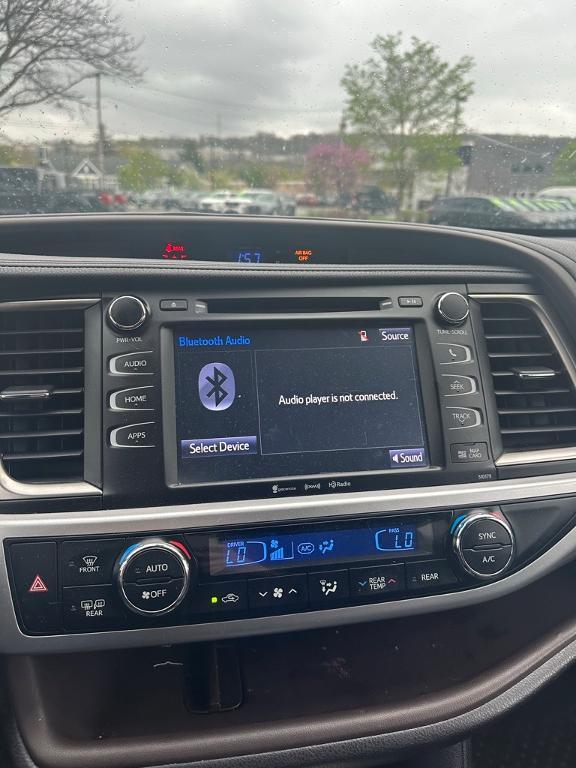 used 2018 Toyota Highlander car, priced at $23,799