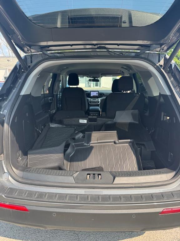 used 2022 Ford Explorer car, priced at $31,599