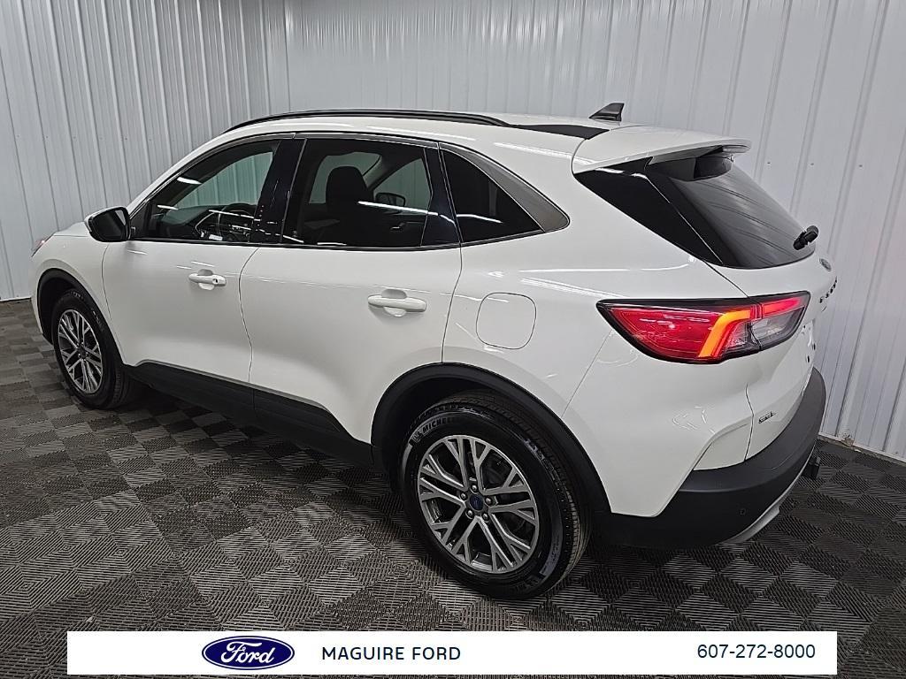 used 2022 Ford Escape car, priced at $20,999
