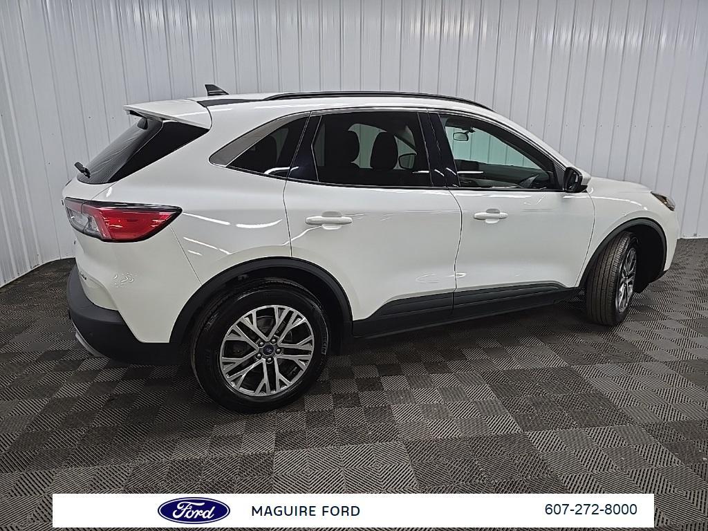 used 2022 Ford Escape car, priced at $20,999