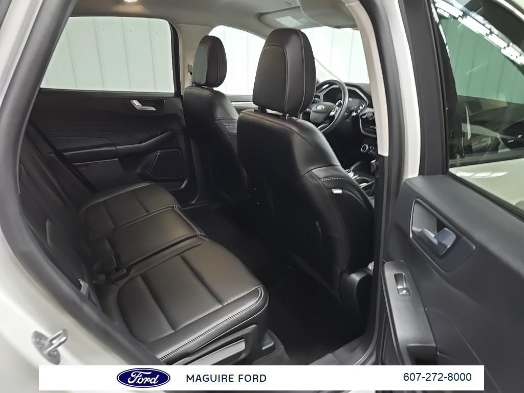 used 2022 Ford Escape car, priced at $20,999