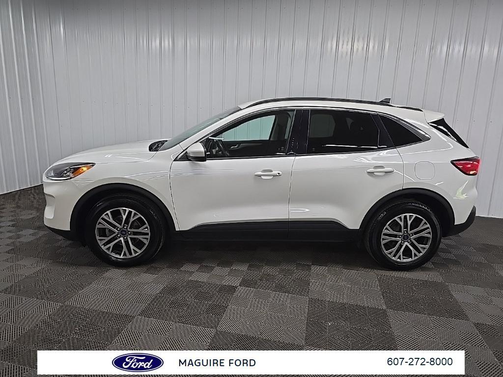 used 2022 Ford Escape car, priced at $20,999