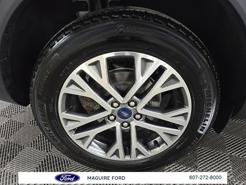 used 2022 Ford Escape car, priced at $20,999