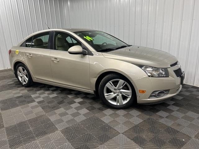 used 2014 Chevrolet Cruze car, priced at $9,499