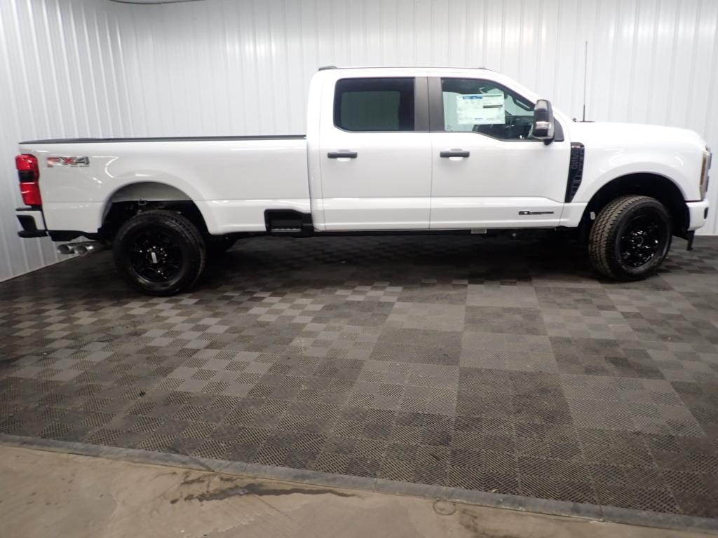 new 2024 Ford F-250 car, priced at $64,999