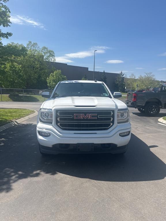 used 2018 GMC Sierra 1500 car, priced at $23,599