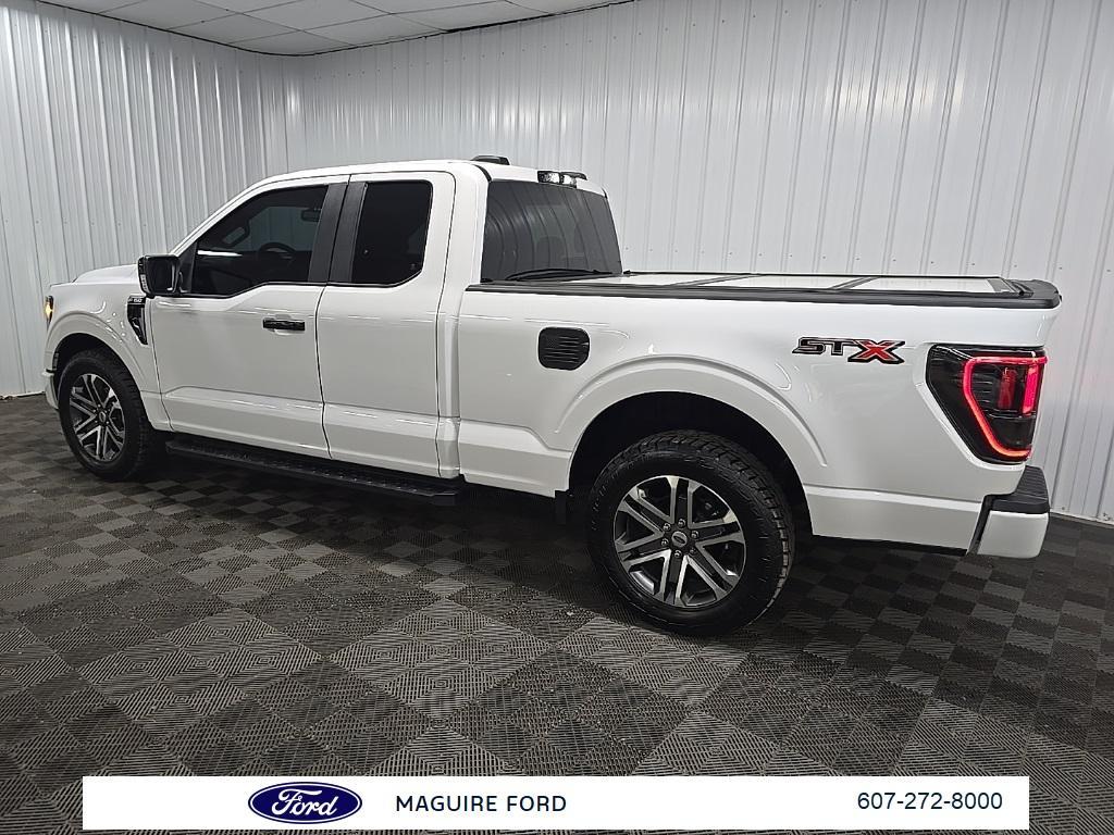 used 2022 Ford F-150 car, priced at $32,999