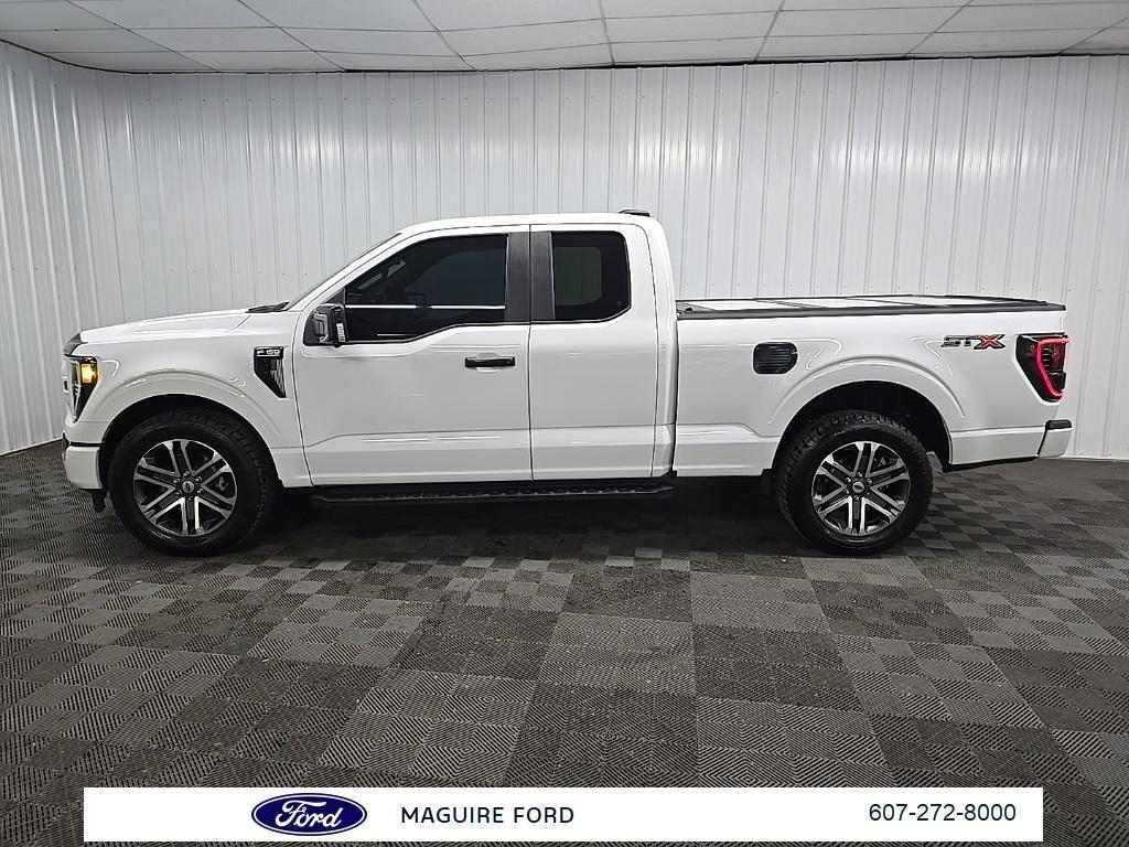 used 2022 Ford F-150 car, priced at $32,999