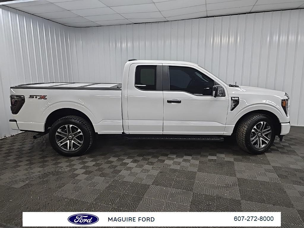 used 2022 Ford F-150 car, priced at $32,999