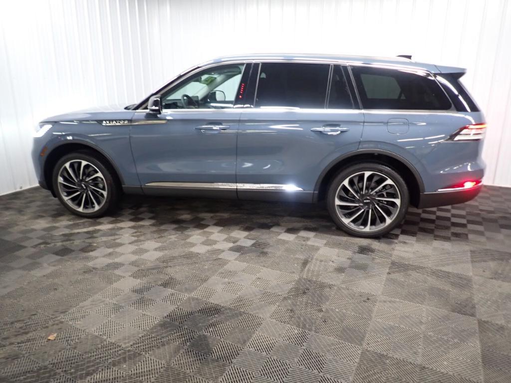 new 2025 Lincoln Aviator car, priced at $72,999