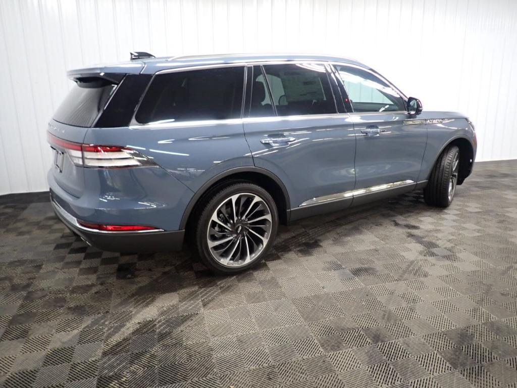 new 2025 Lincoln Aviator car, priced at $72,999