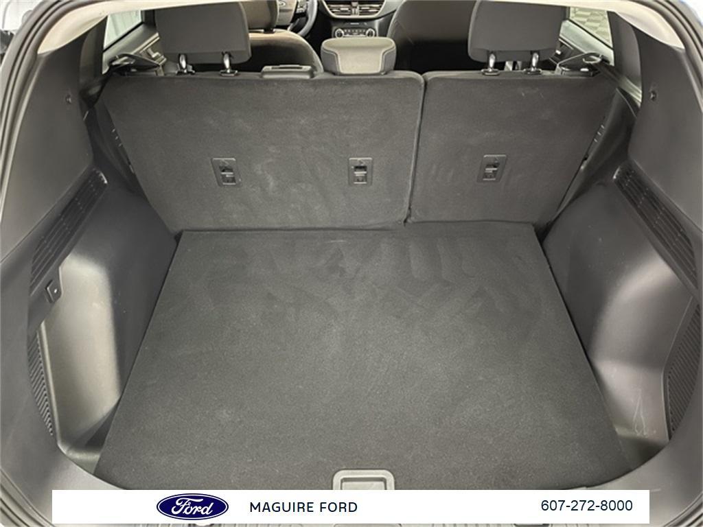 used 2022 Ford Escape car, priced at $20,499