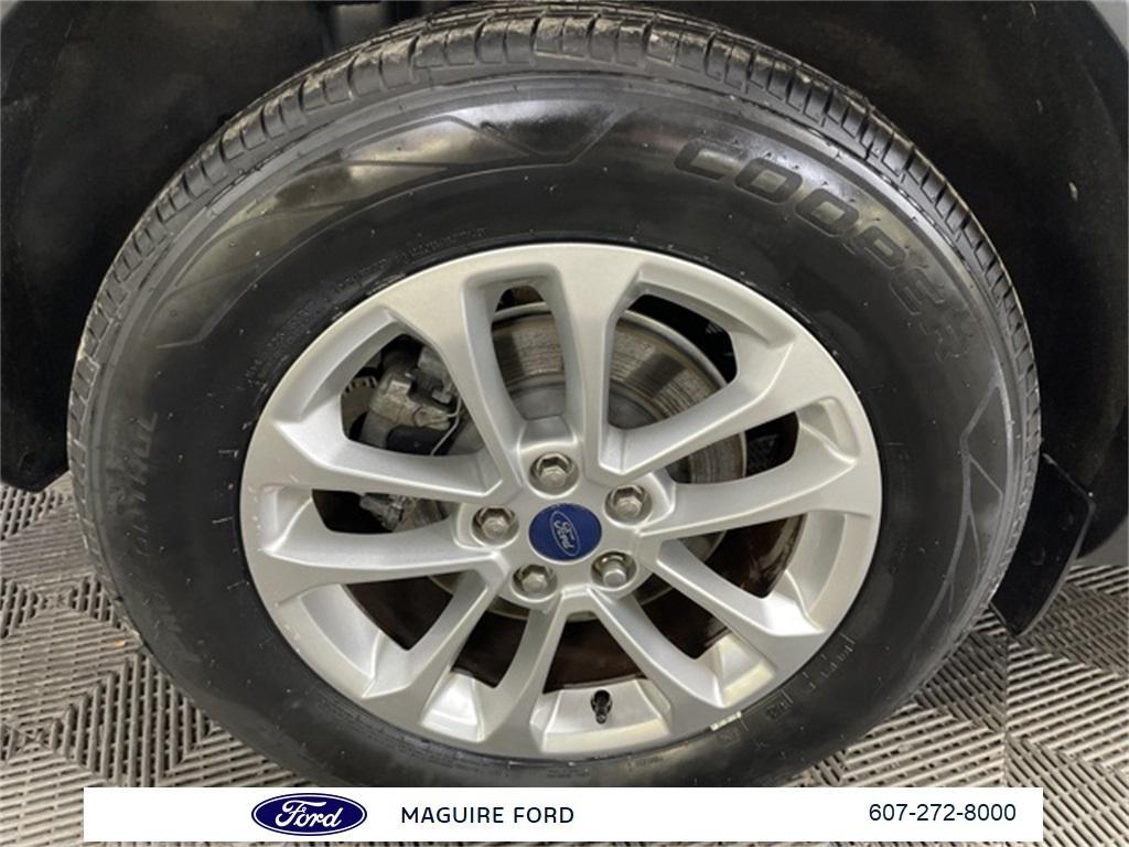 used 2022 Ford Escape car, priced at $20,499