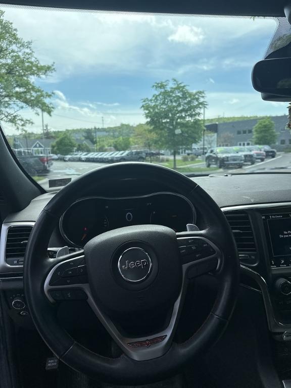 used 2018 Jeep Grand Cherokee car, priced at $19,299
