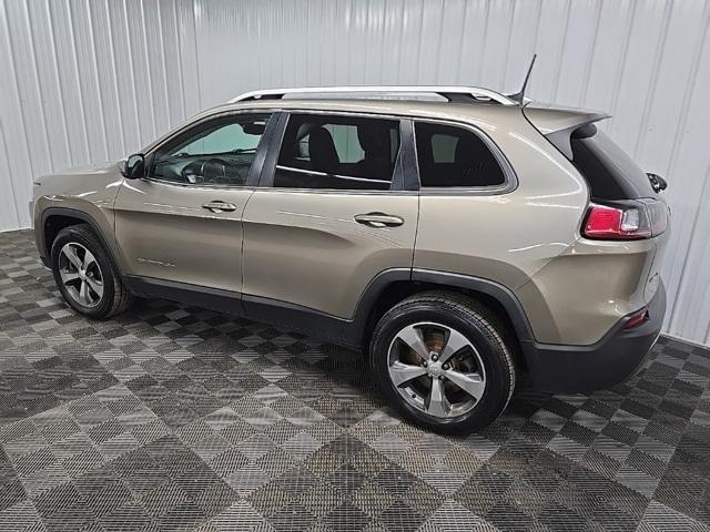 used 2019 Jeep Cherokee car, priced at $19,299