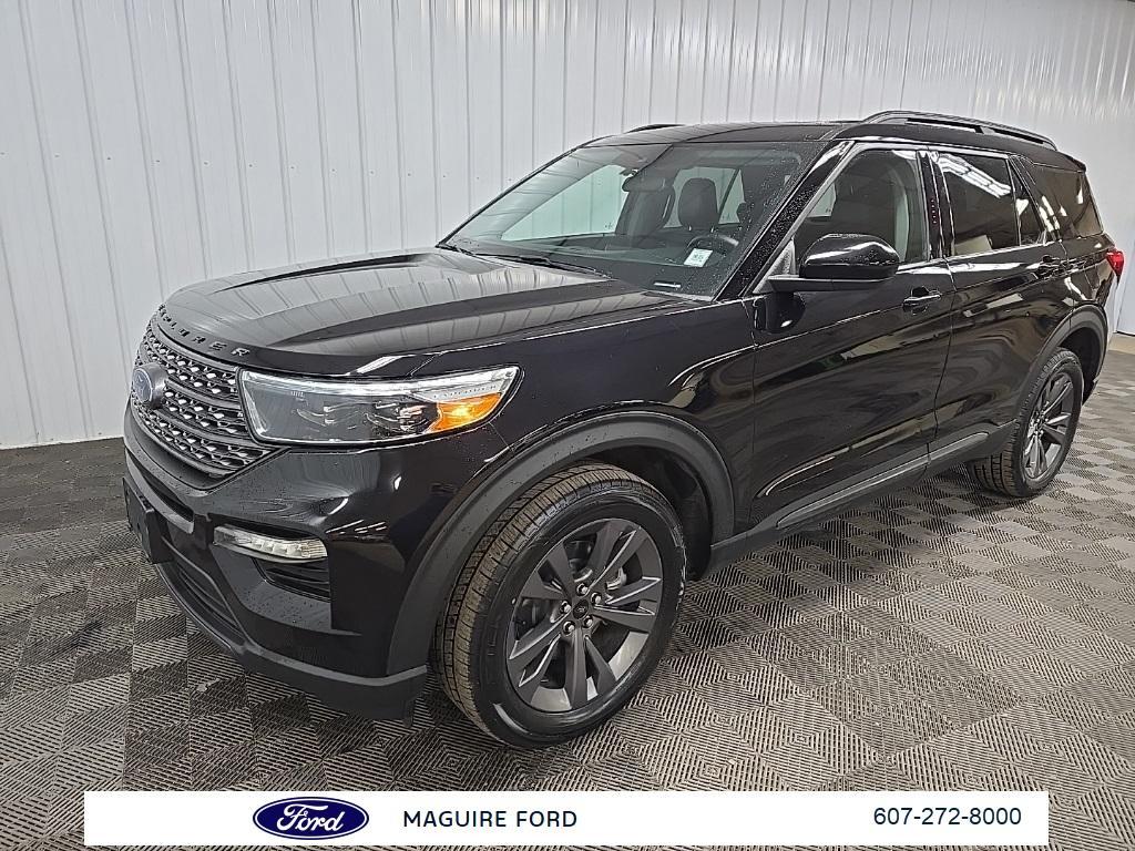 used 2022 Ford Explorer car, priced at $25,999