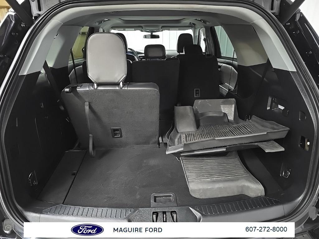 used 2022 Ford Explorer car, priced at $25,999