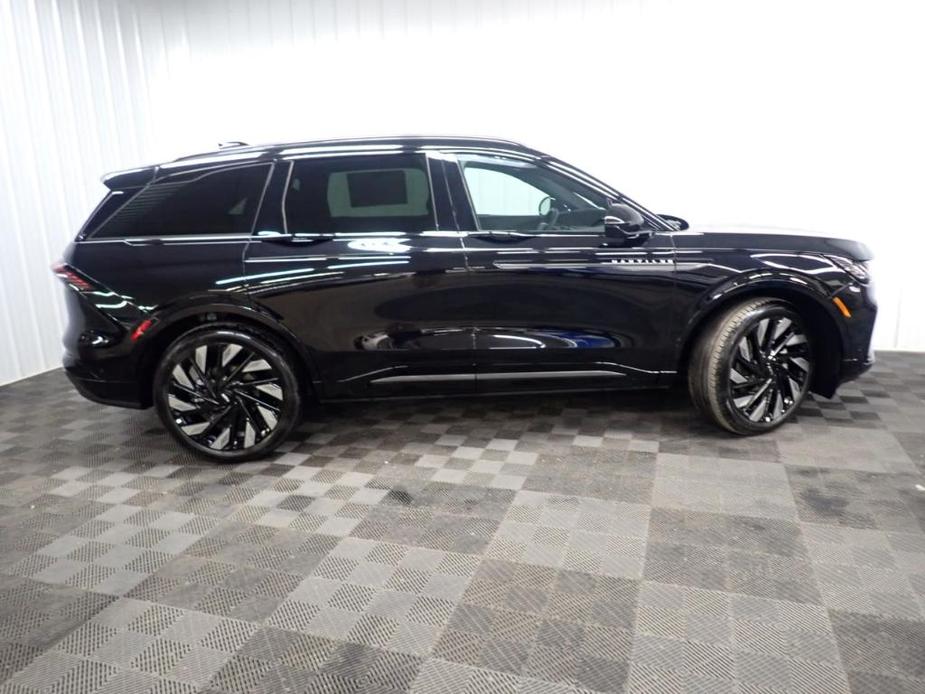 new 2024 Lincoln Nautilus car, priced at $55,999