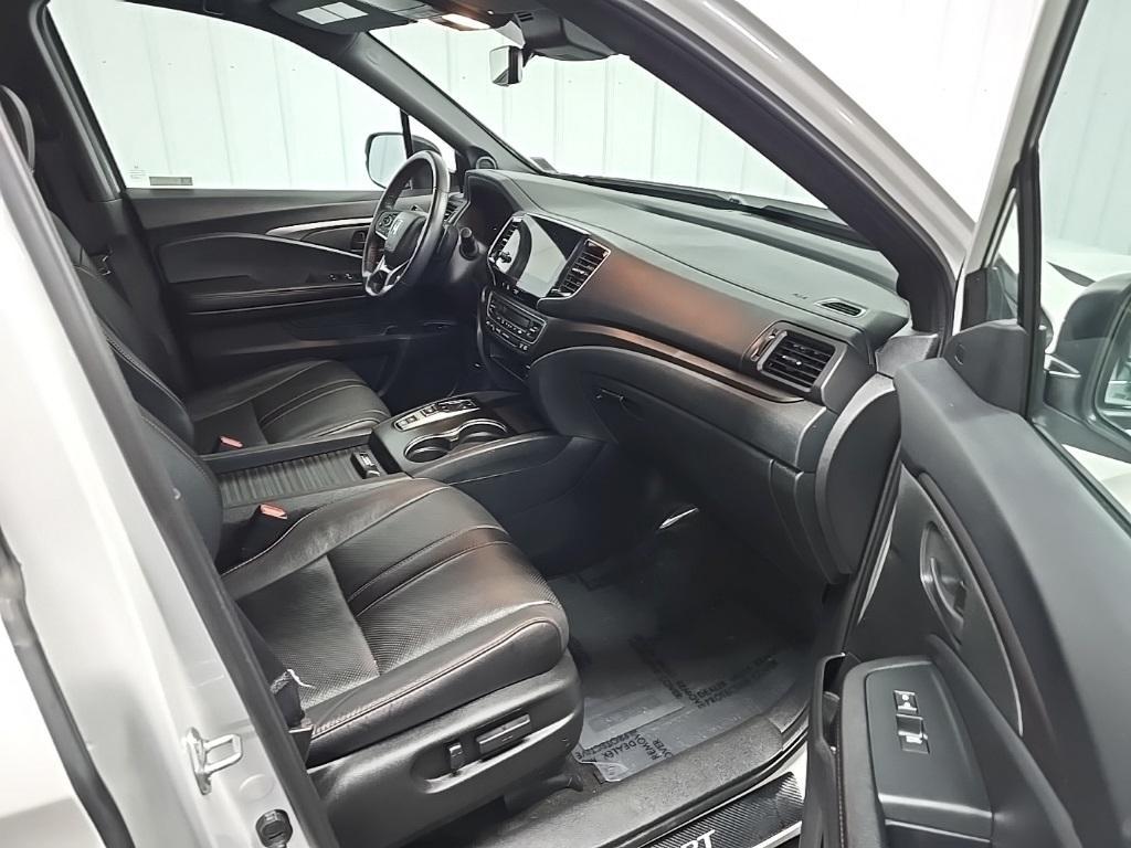 used 2023 Honda Passport car, priced at $34,199