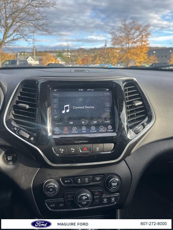 used 2021 Jeep Cherokee car, priced at $20,999