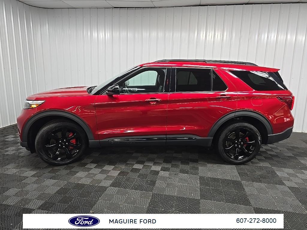 used 2022 Ford Explorer car, priced at $35,999