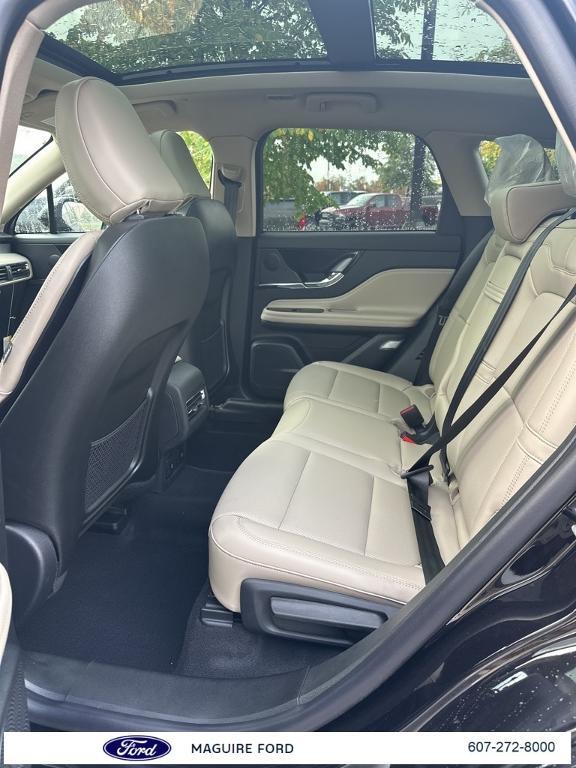 new 2025 Lincoln Corsair car, priced at $47,999